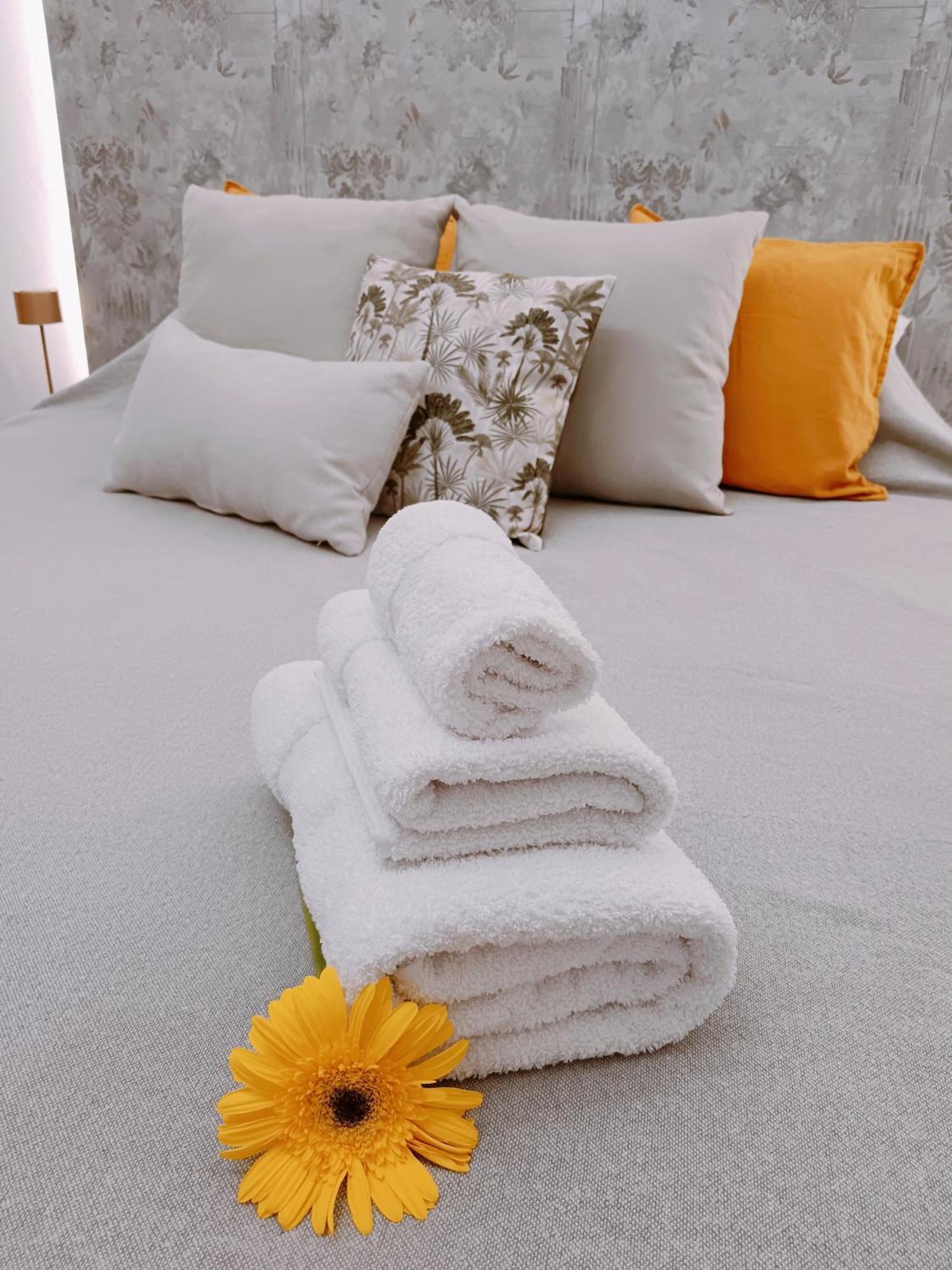 Casa Petri Home Spa Palermo Luaran gambar