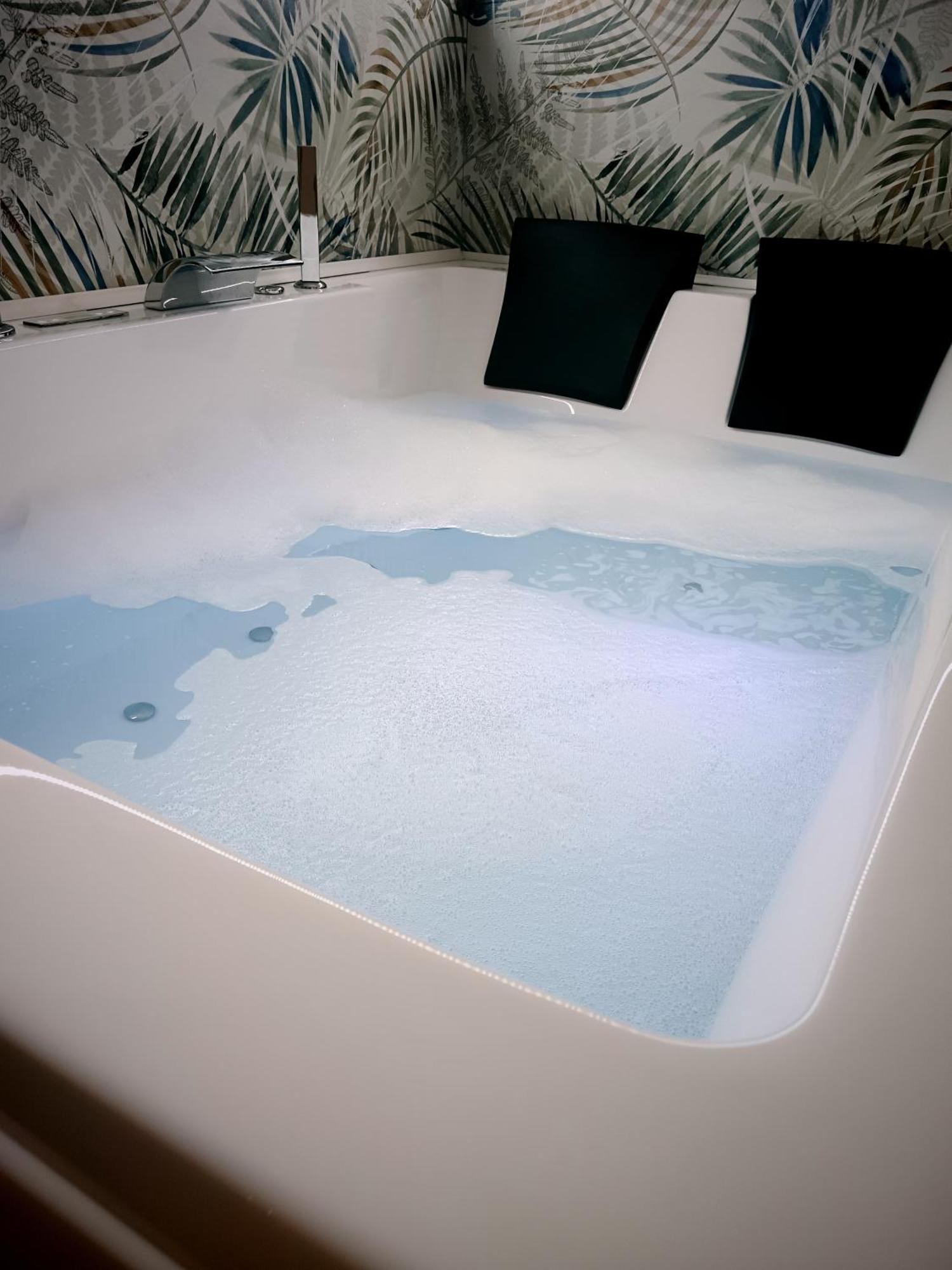 Casa Petri Home Spa Palermo Luaran gambar